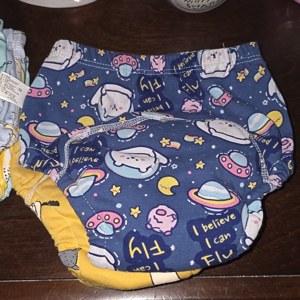 UpAiry Training Underwear - Picture 2 of 4